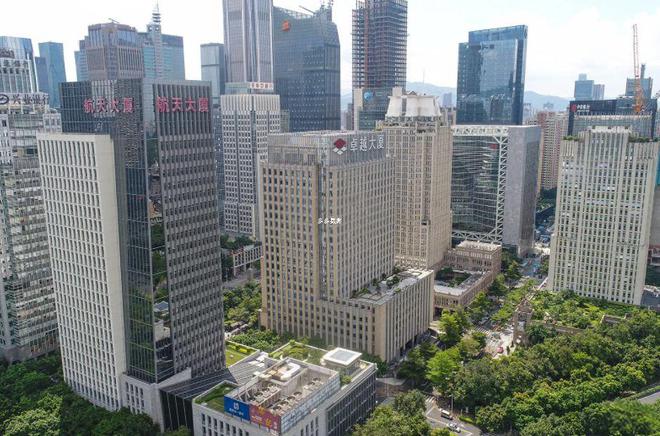 深圳卓越大厦租1-20人独立办公室精装修带家具交通便利可注册(图3)