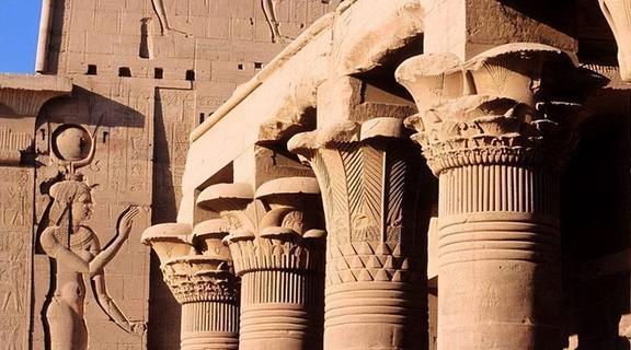 古埃及建筑中的柱式与装饰有哪些宗教意义和艺术审美(图7)