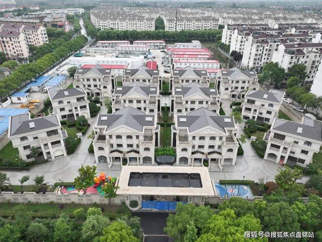 『』上海佳怡华庭售楼处发布：建面约277-402㎡双拼独栋别墅(图1)