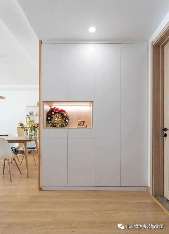 绿色家装饰|124㎡简约风装修把断舍离做到极致!(图1)