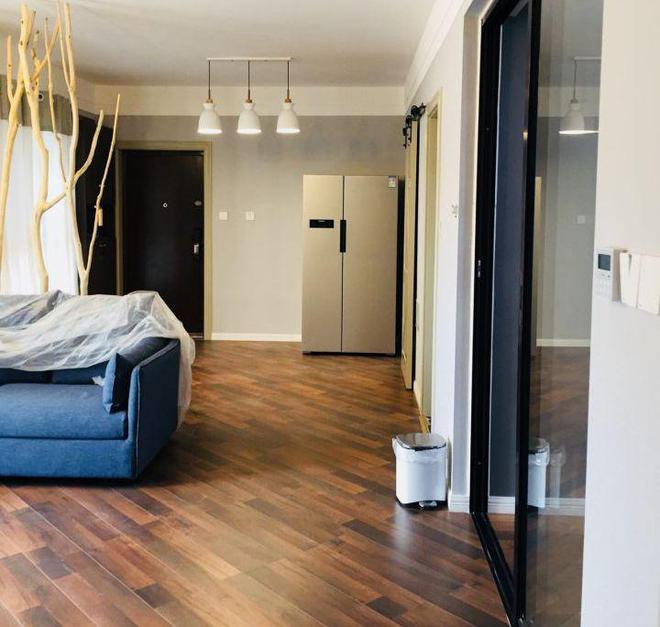 88㎡婚房花27万装修衣帽间花了两万五完工后老婆直夸满意(图2)