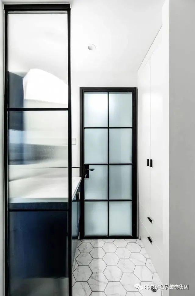 绿色家装饰｜100㎡极致简约装修简洁精致！(图8)