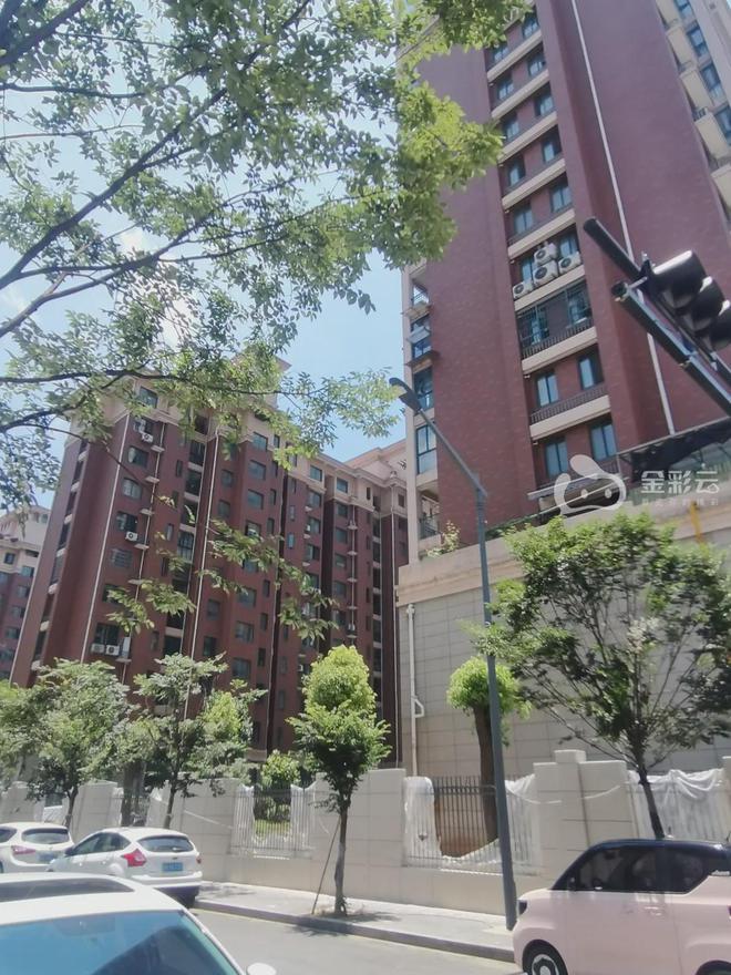 网曝金华这些小区楼房外墙安装空调室外机到底违不违规？(图3)