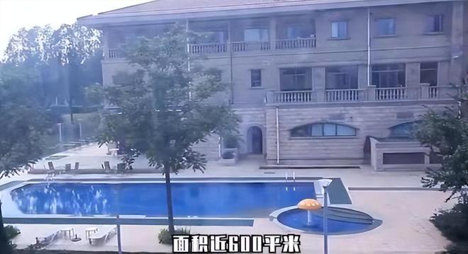 吴京北京私宅揭秘：近8万一平看完室内装修后网友直言受不了(图14)