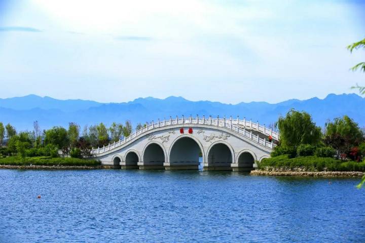 沣水云岭楼盘-地铁5号线「装修交付、南北通透、改善置业」建面约195-231㎡(图2)