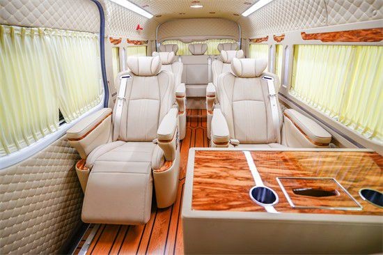 新款丰田海狮35V6中东版现车价格优惠(图3)