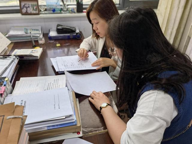 高陵：不断优化建筑装饰施工许可审批为(图1)