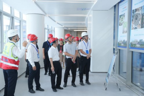 第十届建筑装饰绿色发展大会在重庆举行(图1)