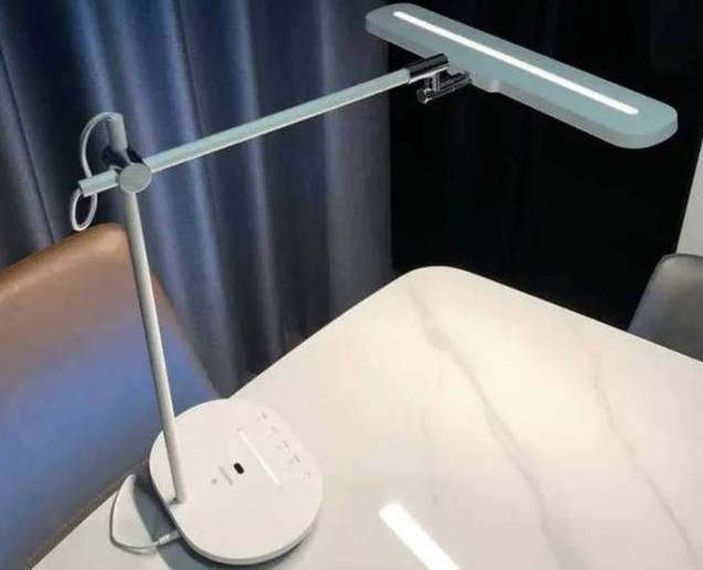 护眼台灯怎么选看哪些指标？细数五款性价比最高的护眼灯(图6)
