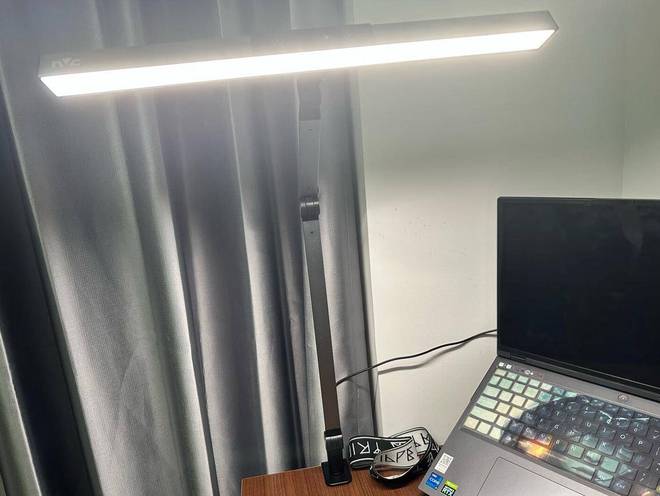 护眼台灯怎么选看哪些指标？细数五款性价比最高的护眼灯(图8)