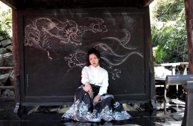 不工作、不结婚!浙江女孩28岁自费1万花150天把故宫“搬”回家(图15)