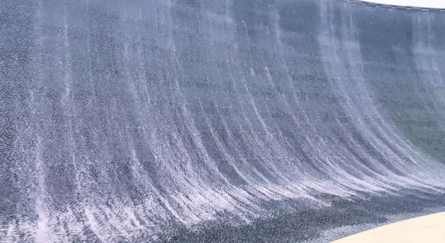 花7年盐官造迪拜同款瀑布复星甩卖太仓国际度假区LVMH出售OFF-WHITE(图2)