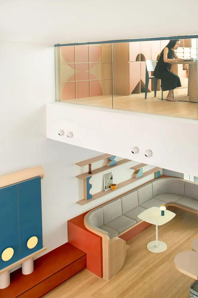 下沉式空间也能合理利用！新加坡这套房的小巧思不止这些(图6)