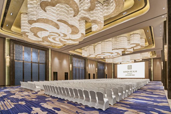 奢华盛宴地：酒店宴会厅装修效果图精选(图1)