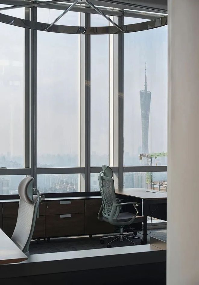 江苏名筑设计新作中建八局上海公司华南分公司(图1)