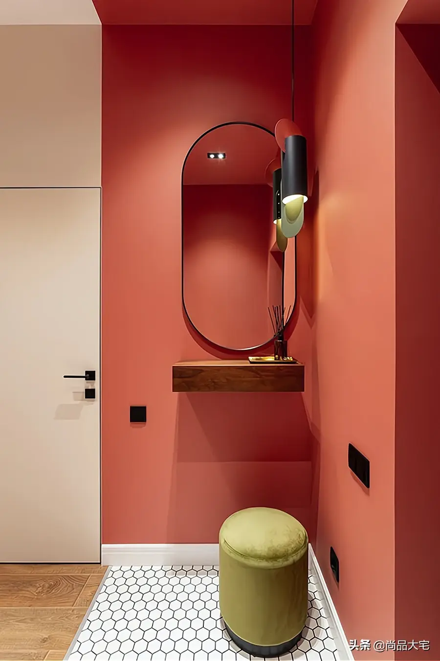 单身小姐姐的32㎡公寓室内打造7大功能区精致大气令人难忘(图4)