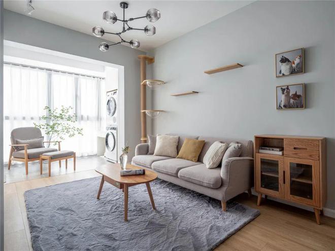 只是将阳台与客厅打通没想到效果这么好看完我家都想重装了！(图1)