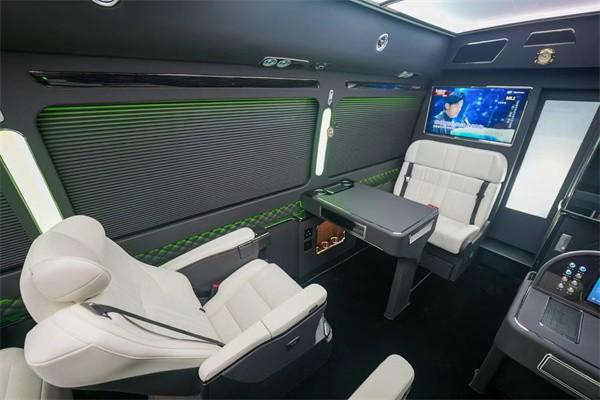 一汽丰田考斯特11座商务车多少钱(图7)