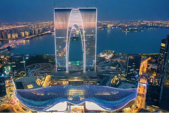 中国最丑的十大建筑物南京“卫生巾”昆山螃蟹真是没眼看！(图3)