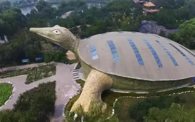 中国最丑的十大建筑物南京“卫生巾”昆山螃蟹真是没眼看！(图5)