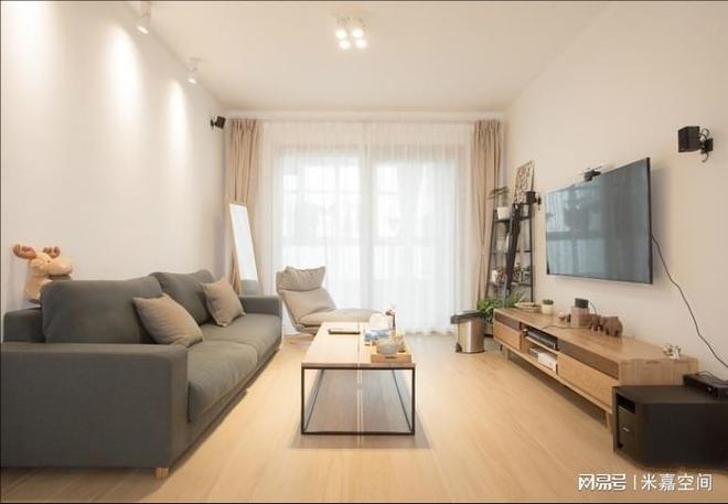 通过合理的布局设计创意打造出美观、舒适的房子(图1)