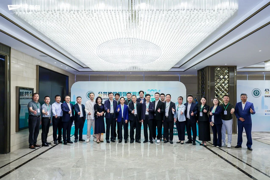 千年舟闪耀鹏城共鉴建筑装饰行业新未来(图1)