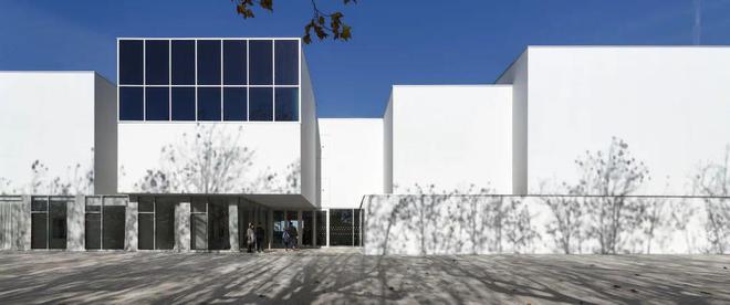 Saint-Jean-de-Luz文化中心法国(图1)