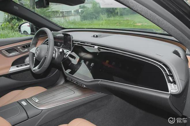 奔驰E级各方面表现均衡动力强劲变速箱表现有惊喜(图3)