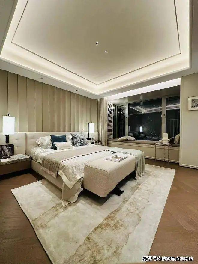 万科中兴傲舍售楼处-万科中興傲舍三期加推约100-350㎡静安顶豪(图13)