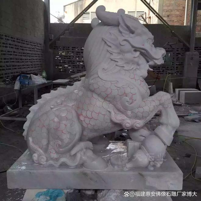石雕麒麟在现代建筑中的复古(图5)