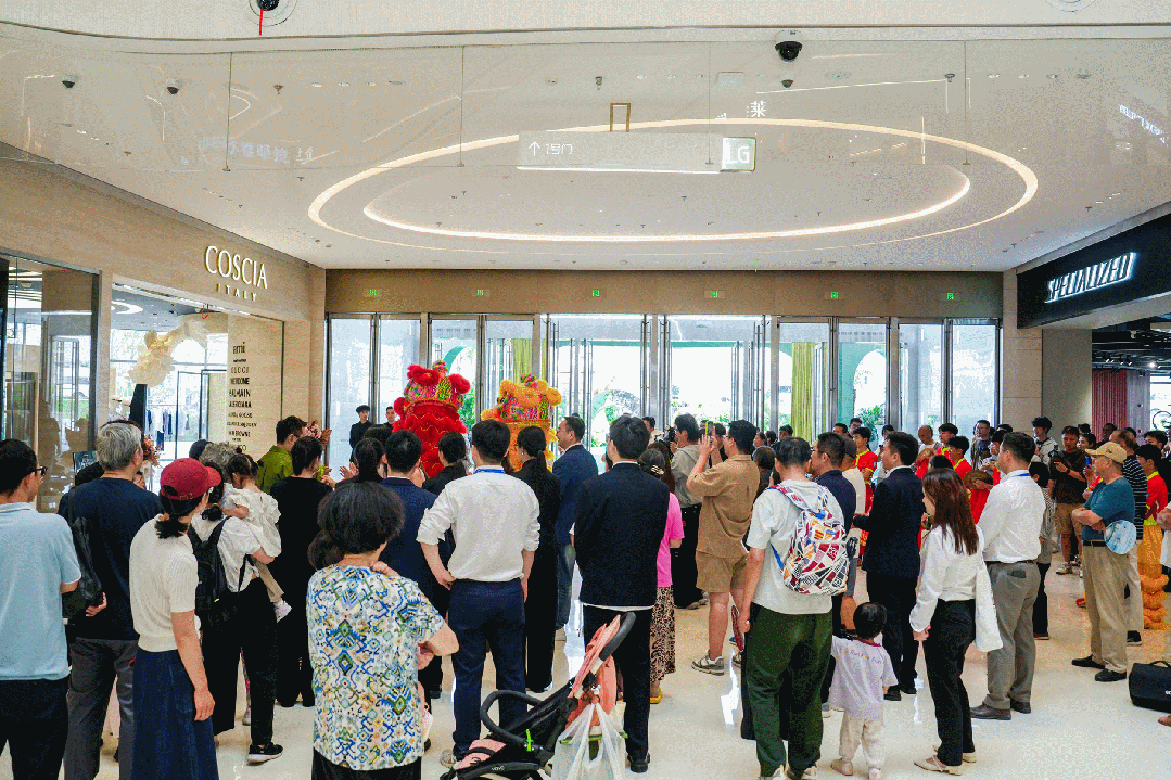 不止购物更是生活！玄武花园城解码城市级流量新密码(图1)