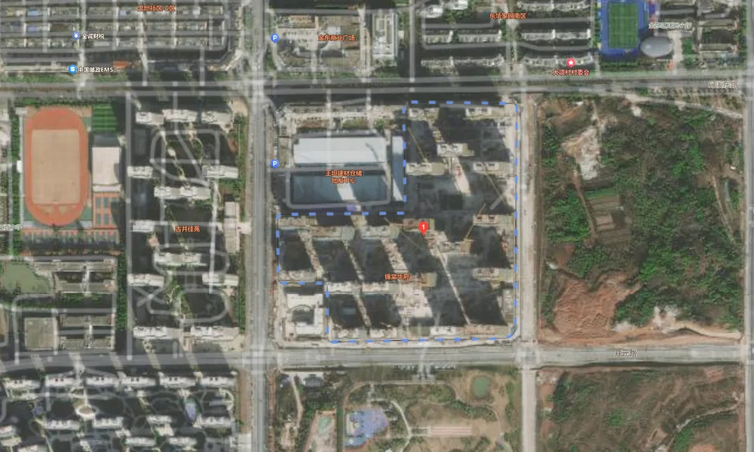 该小区的公租房即将开始装修(图4)