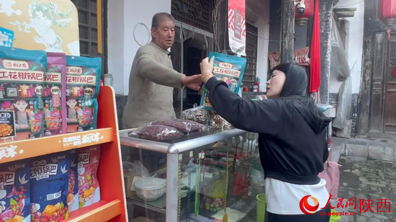 熊猫体育平台:行走传统村落丨古村有“戏”带你穿越700年(图5)