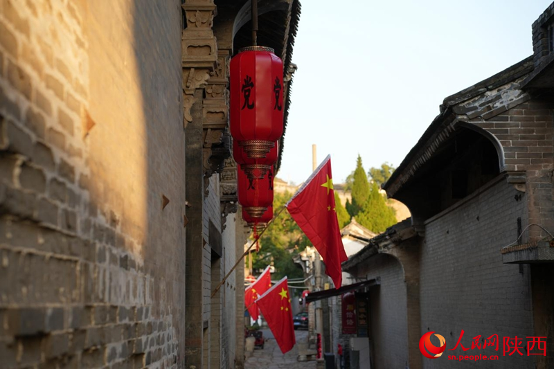 熊猫体育平台:行走传统村落丨古村有“戏”带你穿越700年(图7)