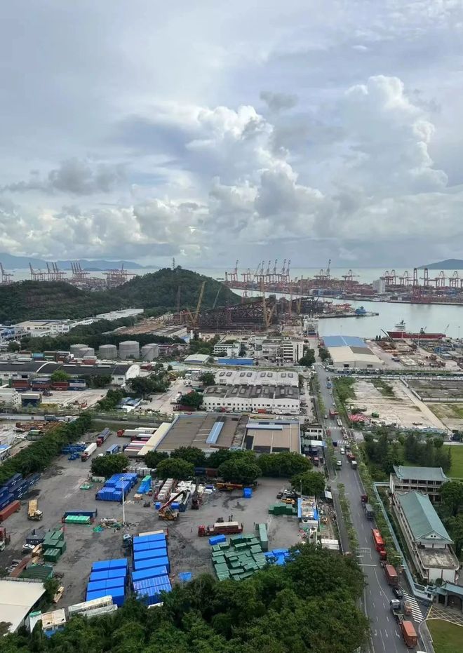 南山1978·半岛擎峯2期（开云府）工抵单价“4”字头精装修现楼(图2)