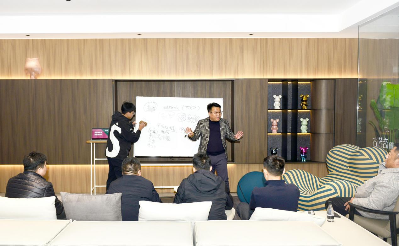 美尔奇魅力之夜·淄博站圆满落幕深化全案交付战略合作(图3)