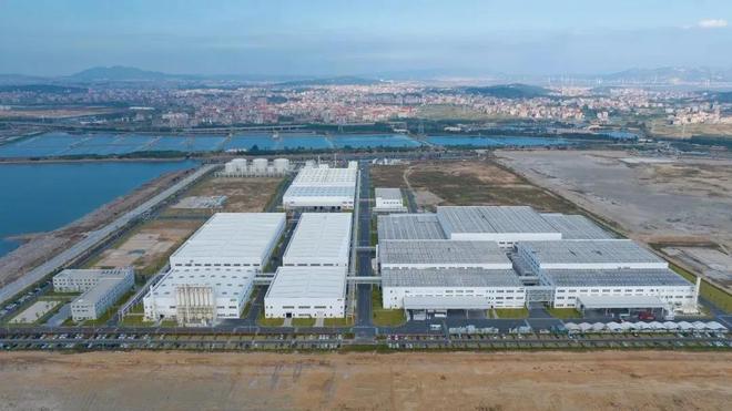 三棵树全球最大涂料工厂项目获评省重点建设项目优胜奖(图1)