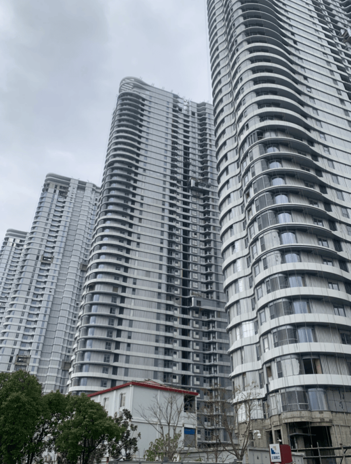 付款前没有看过样板间单价近13万元平方米的豪宅陷维权困境(图3)