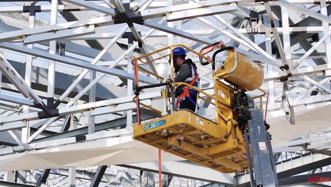 成都“火车北站”最新进展来了:站房部分区域已开始装修|人勤春来早(图2)