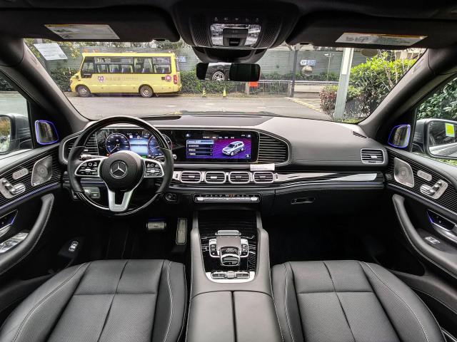 2025款奔驰迈巴赫GLS600专属设计内饰奢华(图3)