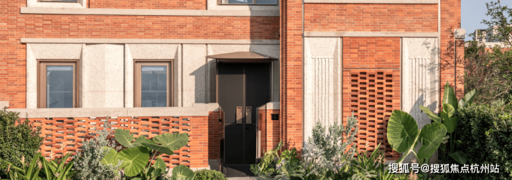 翠湖滨江隆新里(售楼处)首页-翠湖滨江隆新里售楼中心电话-环境-户型-价格-地址-楼盘详情-配套-电话-交房时间-配套-交房时间(图8)